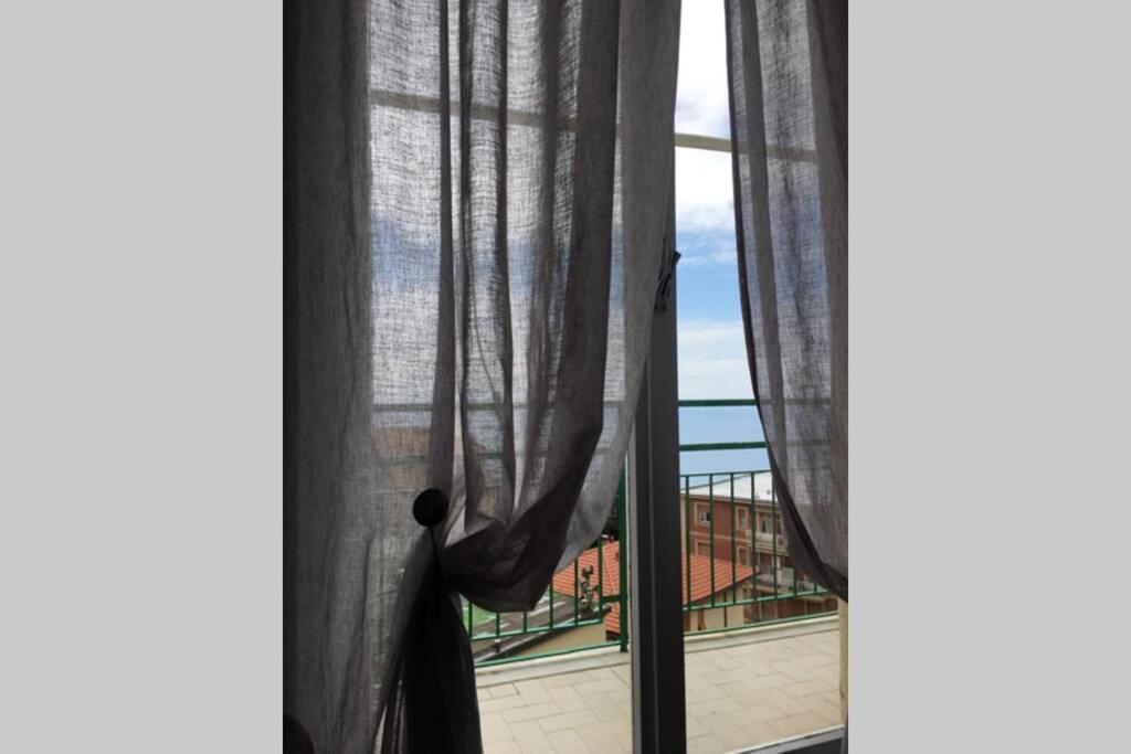Splendido Appartamento Vista Mare Леванто Екстериор снимка